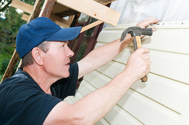 Best Fascia and Soffit Installation  in Coosada, AL